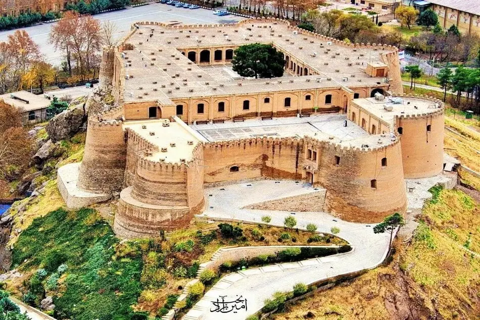 قلعه فلک الافلاک از پرونده ثبت جهانی دره خرم آباد حذف نمی شود
