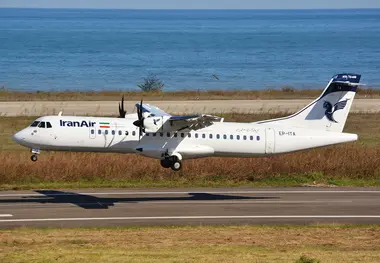 بازگشت هواپیمای ATR72 