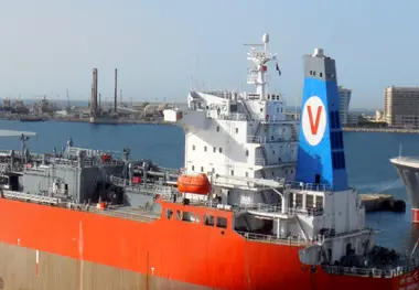 Varun’s Gas Carriers Sold for Scrap
