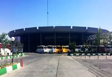 حضور وزیر راه و شهرسازی در پایانه مسافری جنوب تهران/افزایش اتوبوس در مسیرهای پرتردد+فیلم