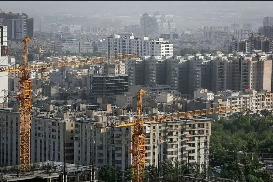 شهرسازی اصولگرا: ساخت و ساز عمودی وقتی شهرداریم گسترش افقی وقتی رئیس دولتیم! 