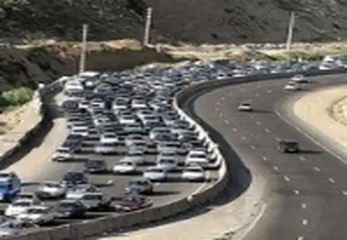 ثبت بیش از ۱۴۲هزار تردد در آزاد‌راه کرج–تهران ظرف ۲۴ساعت