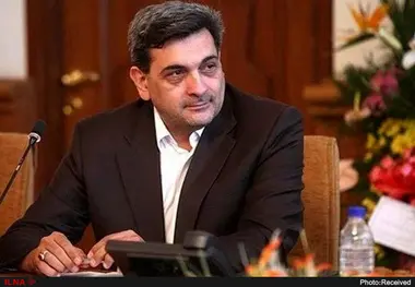 بازدید حناچی از کارخانه واگن‌سازی تهران