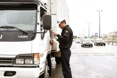 کشف و شناسایی بیش از ۲۶۰۰ تخلف اضافه تناژ در سطح محورهای خراسان جنوبی 