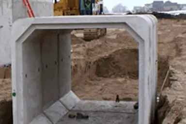 نصب باکس بتنی برای عبور عابر پیاده در ایستگاه رباط کریم با سرعت در حال اجراست