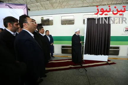 ایین افتتاح قطار برقی شهر جدید هشتگرد