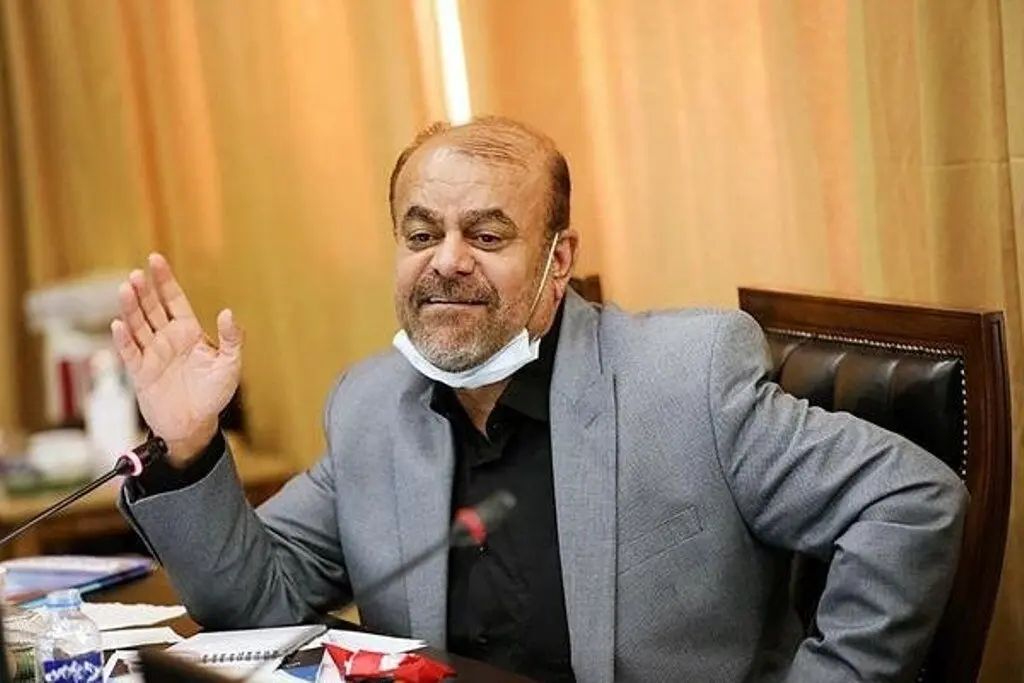 بازدید وزیر راه از فرودگاه امام خمینی 