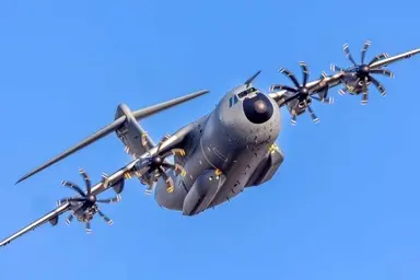 ایرباس اولین هواپیمای A400M را به قزاقستان تحویل می دهد