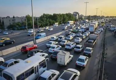 ترافیک سنگین در جاده چالوس و آزادراه تهران - شمال؛ آخرین وضعیت جاده‌ های کشور