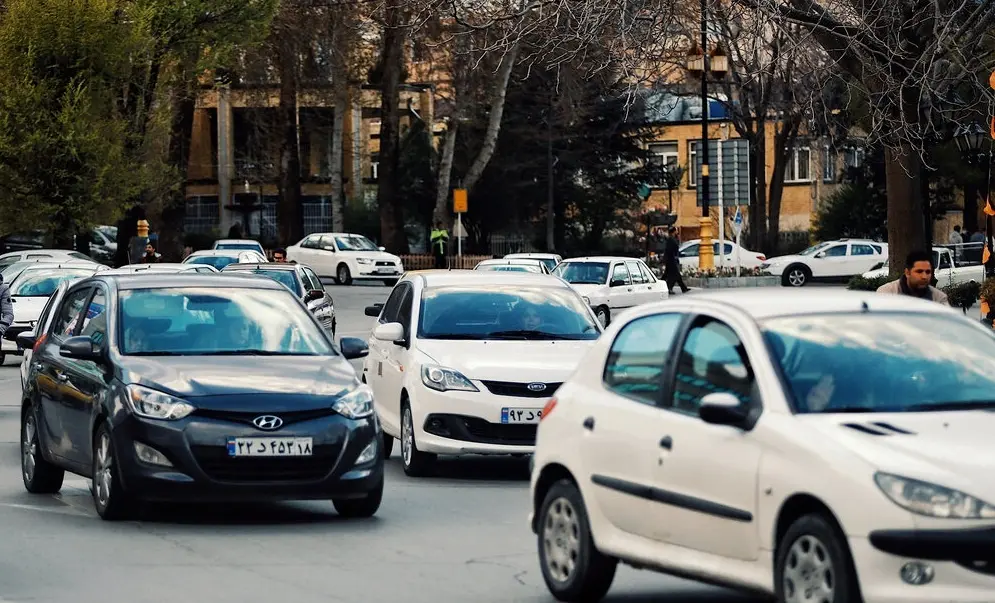 سامانه های ورود به طرح ترافیک ۴ خیابان در همدان راه اندازی شد