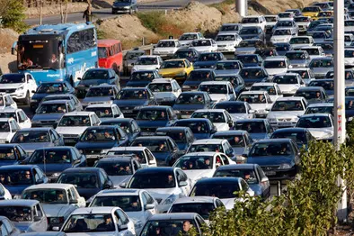 ترافیک روان در هراز و فیروزکوه در چالوس نیمه سنگین/ پیش بینی موج برگشت مسافران به شهرهای خود