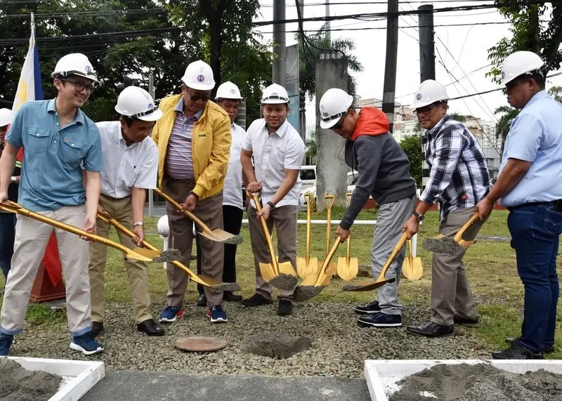 DPWH begins Lawton Avenue expansion in Taguig City, Philippines