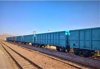 قطار صادراتی اسلک وکس از قم به ترکیه ارسال شد