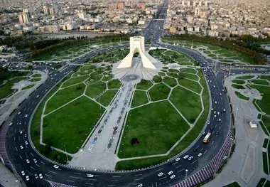 تکثیر مشکلات تهران با انتقال پایتخت