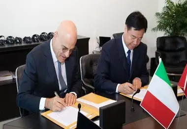 CNPC, Eni sign LNG agreement