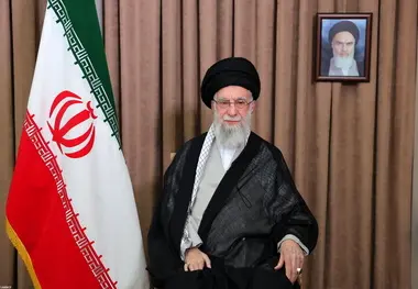 رهبر انقلاب: رژیم صهیونی زیر ضربات جمهوری اسلامی تقریباً از پا درآمد