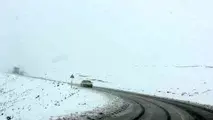 تردد در جاده‌های زنجان با تجهیزات زمستانی 