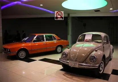 نمایشگاه خودروهای کلاسیک اصفهان