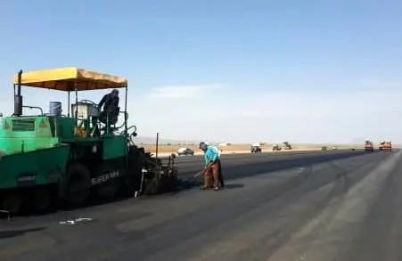 استاندار: ۱۰۰ کیلومتر راه روستایی در کردستان آسفالت می‌شود