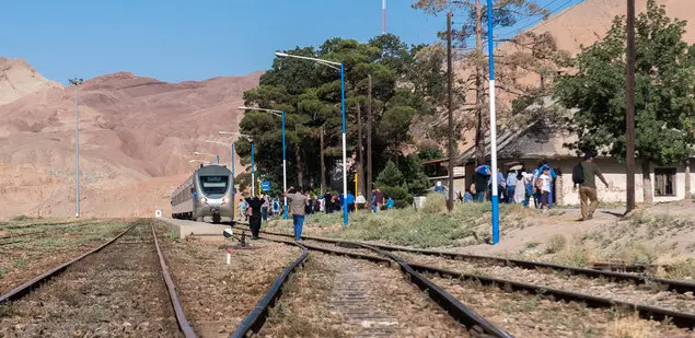 قطار محلی سمنان - مشهد در مهرماه راه اندازی‌ می‌شود