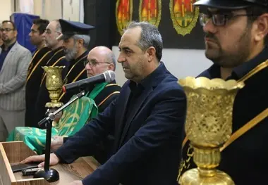 آئین بدرقه کاروان زائران اربعین حسینی در ایستگاه راه آهن قم برگزار شد