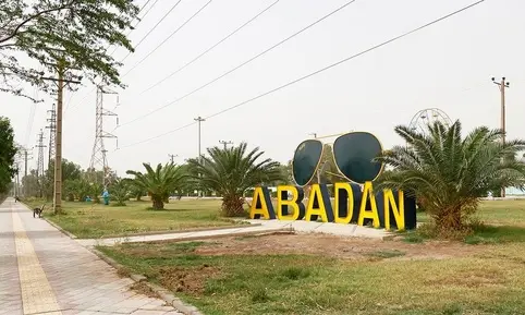 گرد و خاک در آبادان