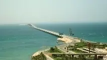 نظرها و خبرها◄ برای توسعه چابهار منتظر هندی‌ها نمانید / ساخت پل خلیج فارس به اهل فن واگذار شود