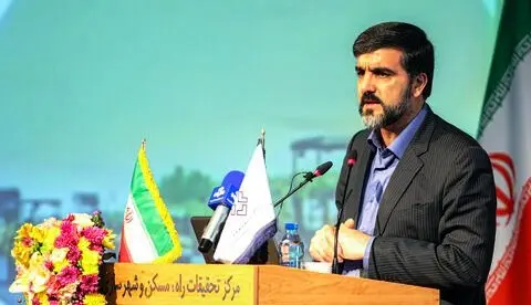 طی برنامه پنج ساله، به سالی ۱۵ میلیون تن آسفالت نیاز داریم