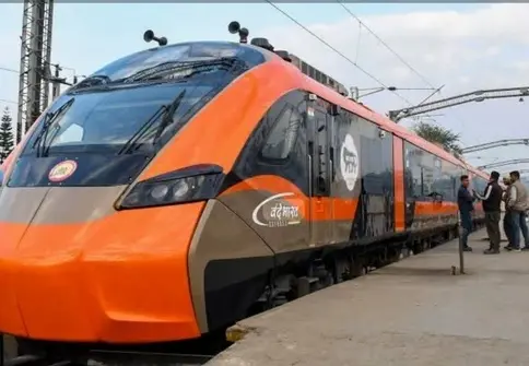 CrossCountry Welcomes First Passengers Onboard Refurbished Voyager Train