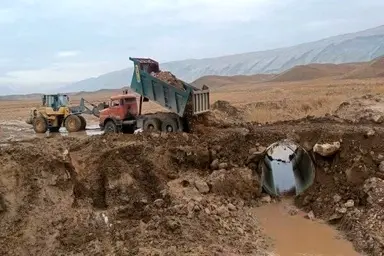 بازگشایی جاده روستایی در کوهدشت پس از تخریب پل منار