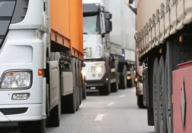 برقی سازی بزرگراه های هند؛ زیرساخت های موردنیاز برای شارژ کامیون های برقی چیست؟