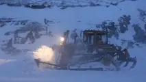  کولاک ده ها خودرو را در گردنه الماس خلخال زمین گیر کرد
