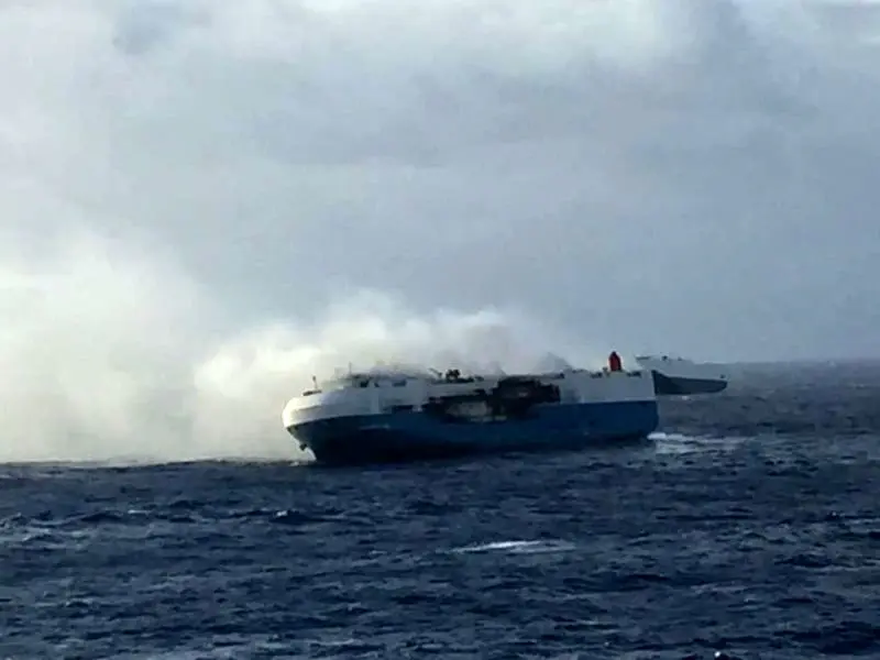 Burning Car Carrier Sincerity Ace Abandoned in Pacific Ocean; Two Missing, Three Fatalities Confirmed