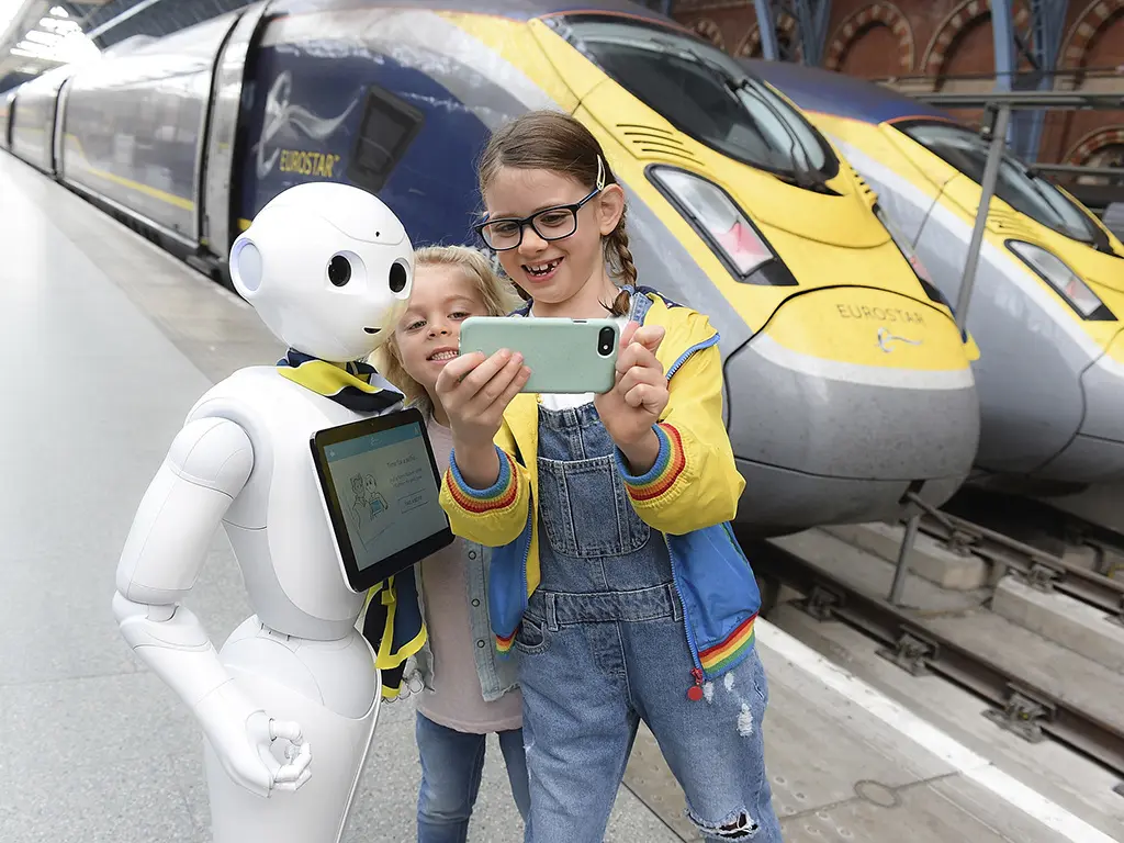 Eurostar deploys interactive robot at St Pancras station