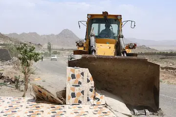 تخریب تاسیسات حریم محور منزل آب - خیر آباد سیستان و بلوچستان 