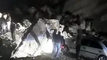 جزئیات مسدود شدن محور ارتباطی یاسوج  شیراز به علت ریزش کوه 