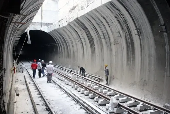 مترو اسلامشهر و زمان 18 ماهه سوال برانگیز برای ساخت مترو  این منطقه

