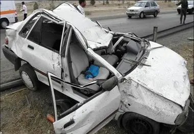 سقوط سنگ در جاده کندوان حادثه‌ ساز شد
