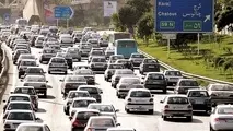 ترافیک سنگین در آزادراه تهران - شمال و جاده چالوس