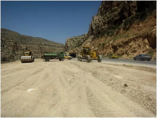 مناقصه عملیات اجرایی پروژه قطعه ۳ باند دوم بزرگراه کوار-فیروزآباد