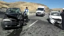 راننده خودرو قربانی بی‌احتیاطی خودش شد