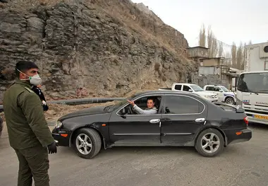 جاده هراز بر روی خودروهای غیربومی بسته شد