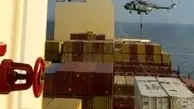 فیلم| لحظات توقیف یک کشتی باری توسط نیروی دریایی سپاه