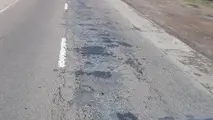وقتی خرابی جاده، رانندگان را به تخلف وا می‌دارد + فیلم