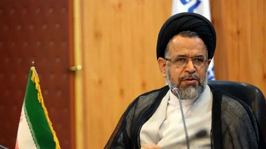 توضیح وزیر اطلاعات درباره اعطای دوهزارو 500 گرین‌کارت به مقامات ایرانی