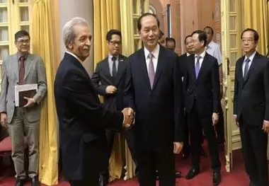 رئیس جمهوری ویتنام خواستار پیش قدم شدن بانک های کشورش برای برقراری روابط بانکی با ایران شد