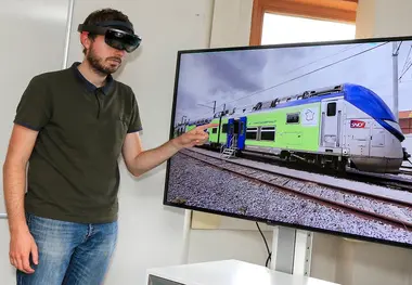 Surferlab to develop augmented vehicle technology