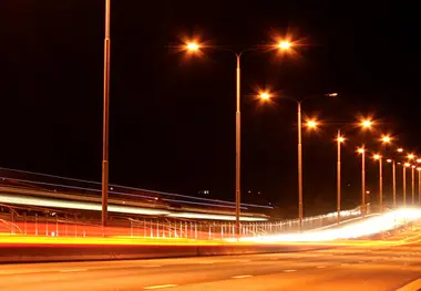 پایان عملیات روشنایی خورشیدی در محور مواصلاتی قزوین – زنجان