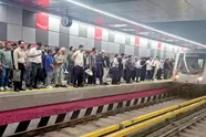 رایگان‌ سازی اتوبوس و مترو یادآور وام ازدواج احمدی‌نژاد در شهرداری!
