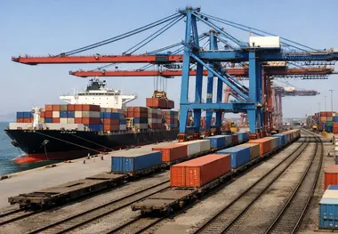 تأکید راه‌ آهن بر افزایش سهم ریل در حمل بار بنادر تا ۲۵ درصد